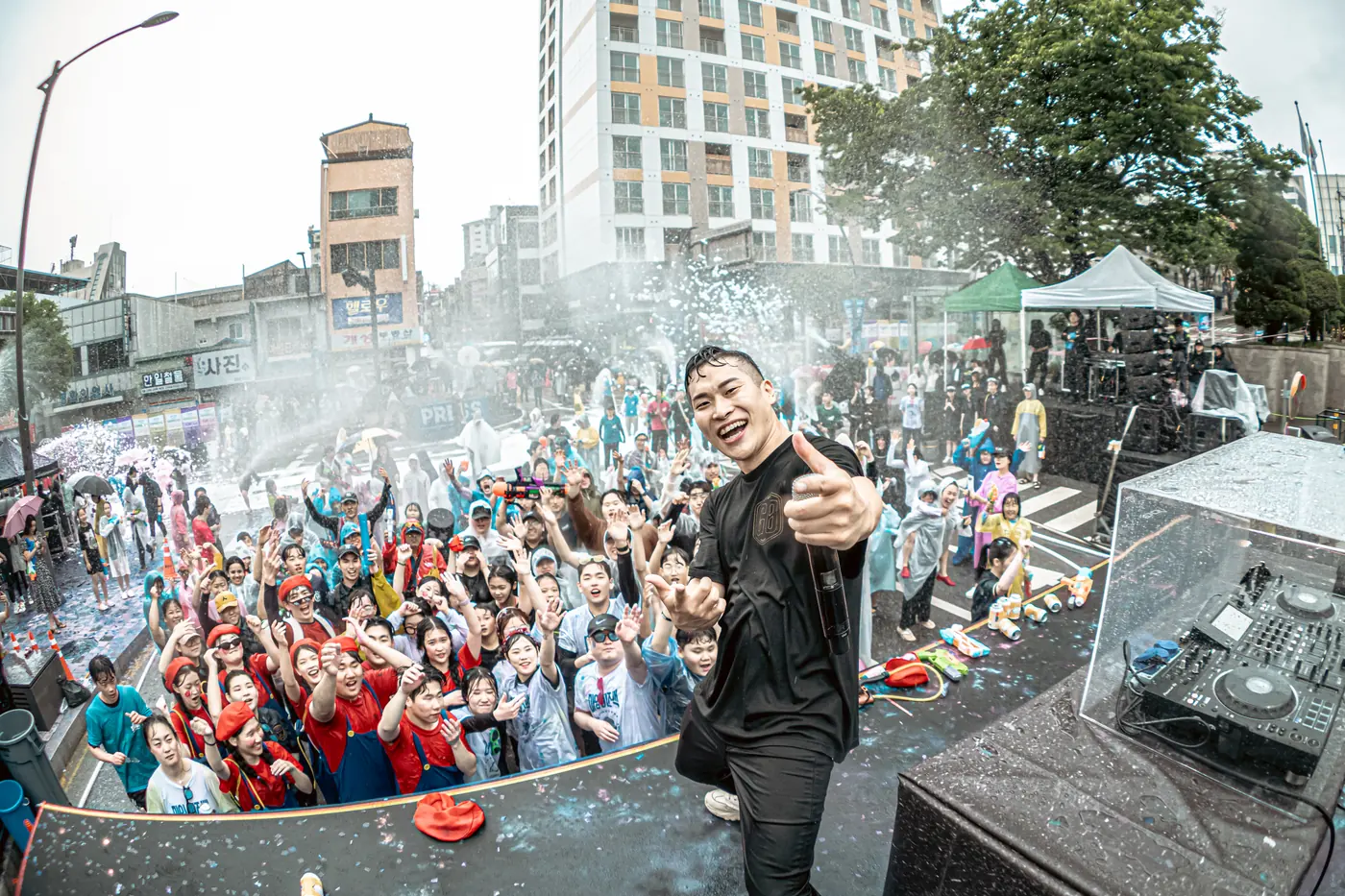 SEFO 공연 현장 — WATER FESTIVAL