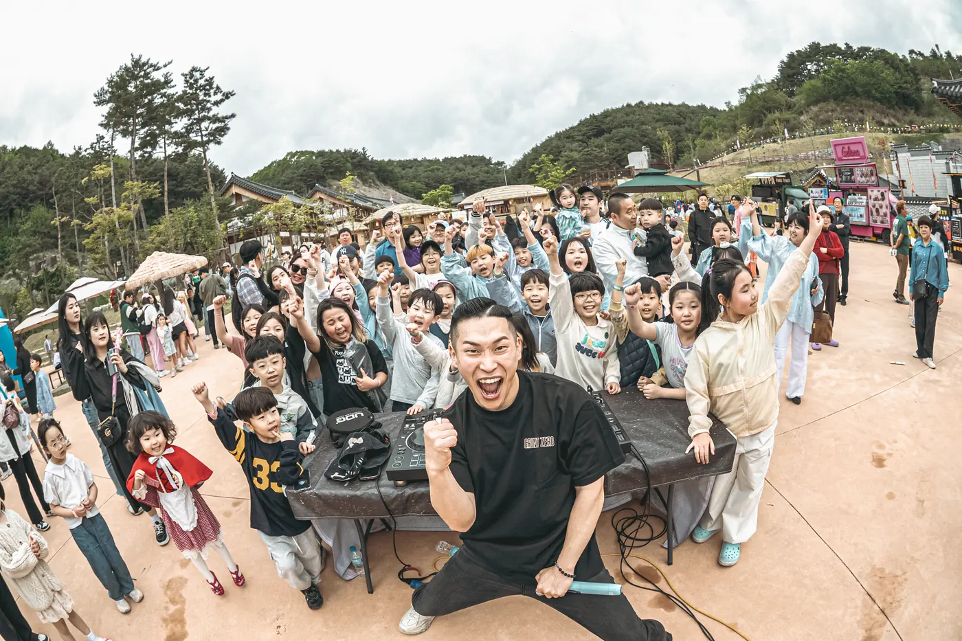 SEFO 공연 현장 — PARK STAGE